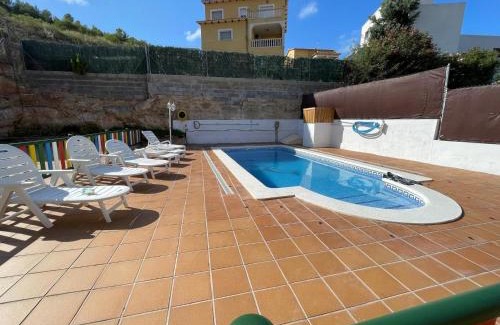 El Vendrell House | Relax at Belvilla by OYO Casa Crepuscle - 4 Star Retreat