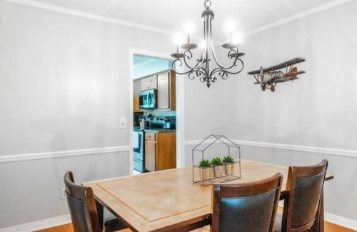 Columbus House | Pet-Friendly Whole Home Rental Perfect for Families in Columbus