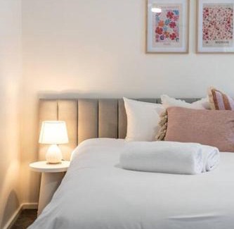 North Adelaide Apartment | Family-Friendly Retreat at Petal and Bloom - 4 Star Stay