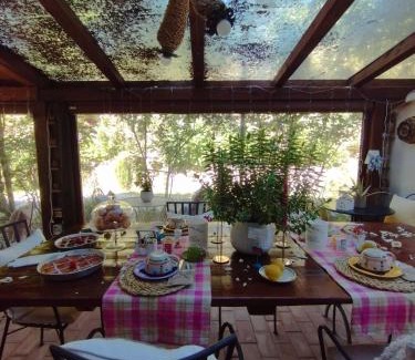 Lenola Bed & Breakfast | Petalo Rosso B&B - Guest Rated 9.3 with Family-Friendly Amenities