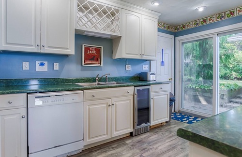 Penn Yan Cottage | Pete's Place:"Perfect Spot for an Affordable Lakeside Vacation"