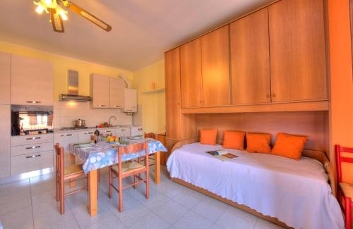 Roe Apartment | Family Friendly Peter Apartment with Pet-Friendly Amenities