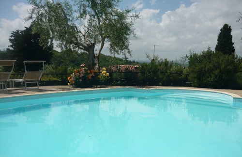 Poggibonsi Apartment | Discover PETIROSSO: Quaint Apt Near Tuscany’s Gems