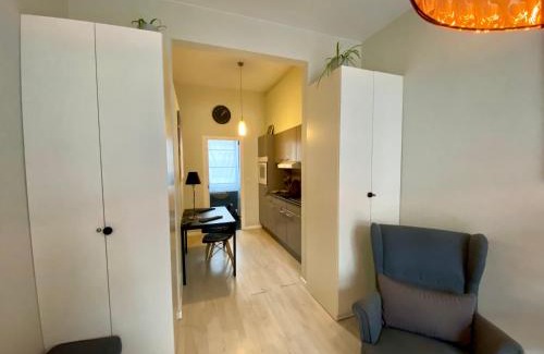 Jacht Apartment | Cozy Petit Appartement Jourdan EU - Pet & Child Friendly