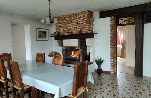 Pouydesseaux House | Pet-Friendly Retreat at Petit Beillons - Pouydesseaux