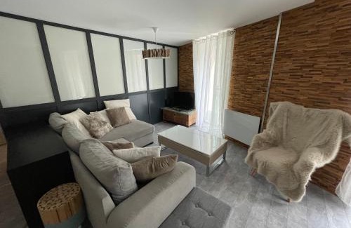 Voiron Apartment | Modern Comfort at Petit Bois with Family-Friendly Dining