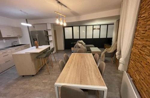 Voiron Apartment | Modern Comfort at Petit Bois with Family-Friendly Dining