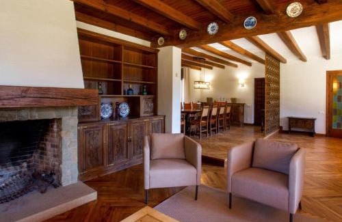 Viladrau House | Elegant Petit Castanyer: Pet-Friendly with Pool Access