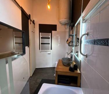 Ferel Apartment | Cozy Petit Duplex: Pet and Child Friendly Retreat