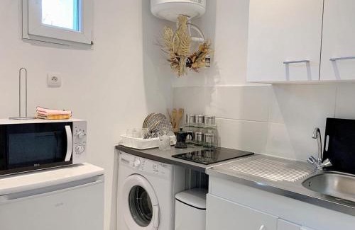Les Borels Apartment | Peaceful Retreat with Family-Friendly Amenities in Marseille