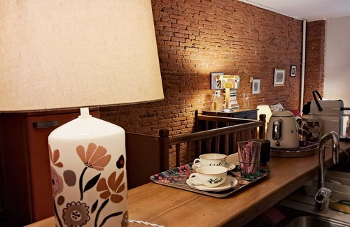 Matabiau Apartment | Charming Toulouse Loft with Free Secure Parking & Great Reviews