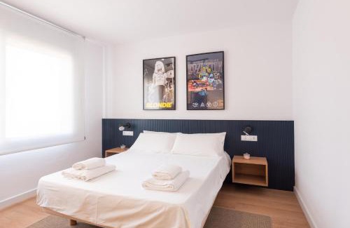 Terrassa Apartment | Welcoming Petit Luxe l'Àtic: Pet & Child Friendly Retreat