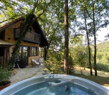 Auriac-du-Perigord House | Cozy Petit Maison du Chêne with Ocean View & Hot Tub