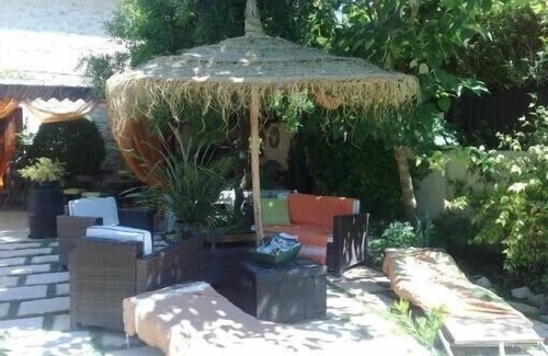 Robion House | Experience Petit Mas In Campaign: Rated 10/10 with Pool & Spa