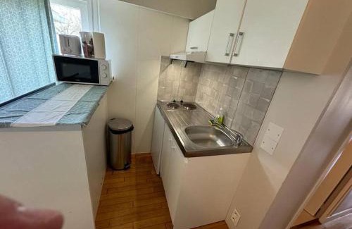 Coubron Apartment | Cozy Petit Pied-à-Terre with Pool and Kitchen Access