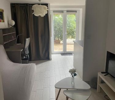 Saint-Germain-Nuelles Apartment | Cozy Studio Near Beaujolais – Pet & Child Friendly Stay