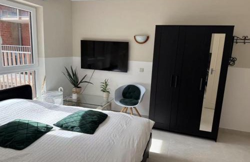 Sint-Idesbald Apartment | Petit studio charmant rénové fully renovated studio 1 min from the beach at St-Idesbald Koksijde