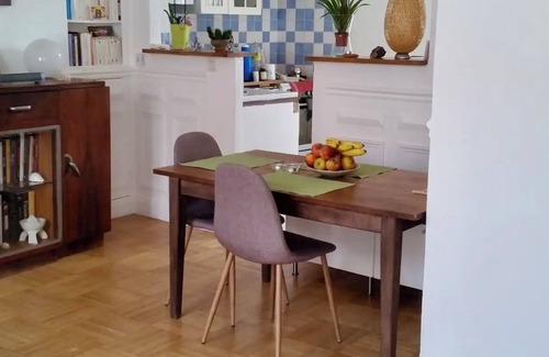 Conflans-Sainte-Honorine House | Charming Petite Maison de Ville in Vieux Conflans