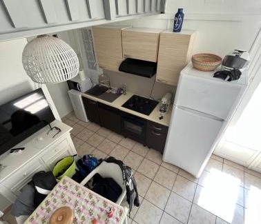 Marseillan Plage House | Cozy Beachside Maison Steps from the Shoreline