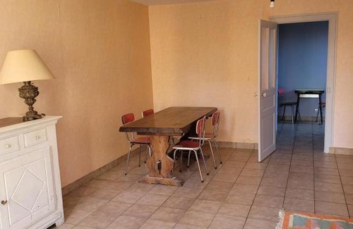 Salbris House | Charming Petite Maison à Salbris - Family & Pet Friendly