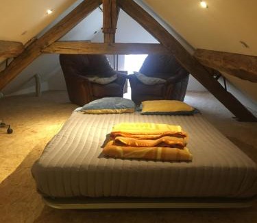 Recey-sur-Ource Apartment | Charming Petite Maison de Campagne - Family-Friendly Retreat