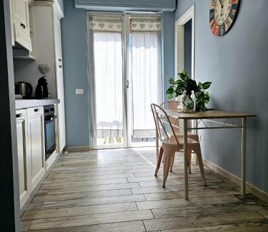 Chiavari Apartment | Elegant Petite Maison with Terrace – Guest Rated 8.9/10
