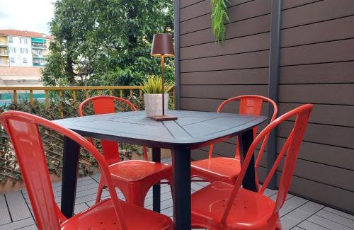 Chiavari Apartment | Elegant Petite Maison with Terrace – Guest Rated 8.9/10