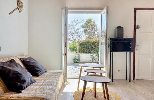 Isolella House | Family-Friendly Retreat Near the Sea - Les Frères de la Loc'