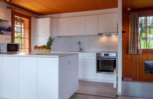 Saint-Pierre-de-Clages House | Pet-Friendly Retreat at Petite Plaisance with Lake Views