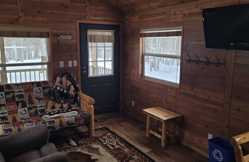 Petoskey Cabin | Secluded Petoskey Cabin with Kitchen & Family-Friendly Amenities