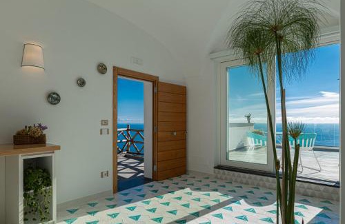 Montepertuso House | Exclusive Oceanfront Suites at Petrea Lifestyle