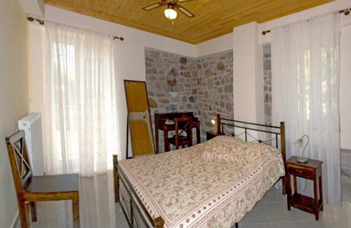 Lesbos Apartment | Beachfront Petrini Krini Appartments with Pool & Ocean Views