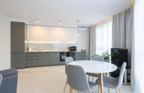 Solomjanskyj Apartment | Welcoming Apartment Near Kiev Central Railway Station