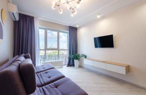 Solomjanskyj Apartment | Comfortable Apartment Near Central Railway Station