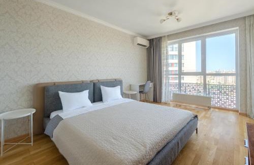 Solomjanskyj Apartment | Petrovdom Apartments 18-90Б in RC Kvartet, Vasyl Lypkivskyi Street 16B