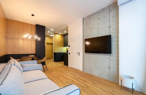 Afanasivsʹkyy Yar Apartment | Petrovdom Apartments 9-223 in RC Yaroslaviv Grad, Bulvarno-Kudriavska 17