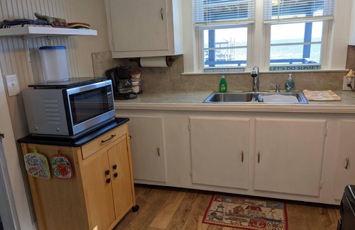 Atlantic House | Pet-Friendly Waterfront Retreat on Core Sound - 10/10 Rated