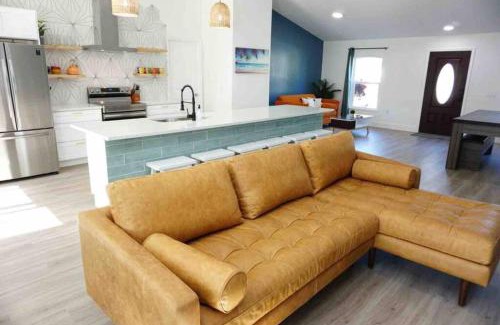 Palm Coast House | Pet-Friendly Boho Bungalow Near Beach with Game Room