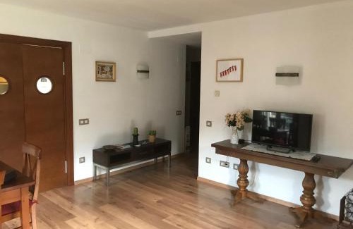 Sesue Apartment | Top-Rated Family Retreat at Pey de Kasares de Sesue
