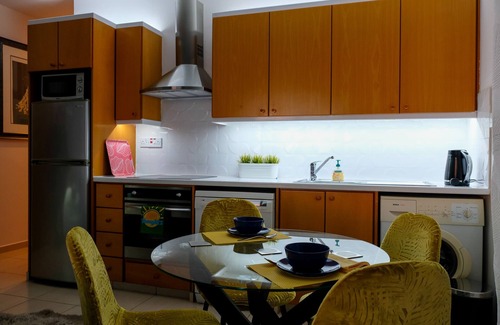Peyia Town Apartment | Experience Peyia Fontana: 2-Bedroom Penthouse with Sea Views