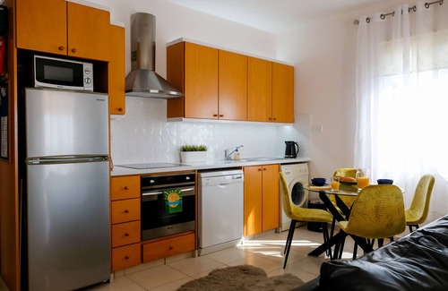 Peyia Town Apartment | Experience Peyia Fontana: 2-Bedroom Penthouse with Sea Views