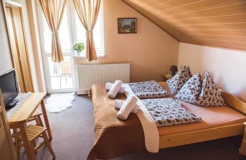 Vrbov House | Guest Rated: Pezión Limbový Dvor with Family-Friendly Amenities