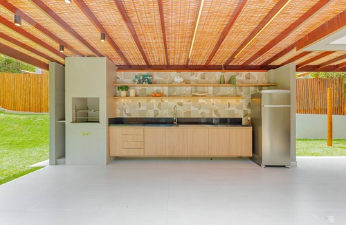 Itacimirim House | Relax at Bela Casa: 5 Suites with Ocean View & Spa