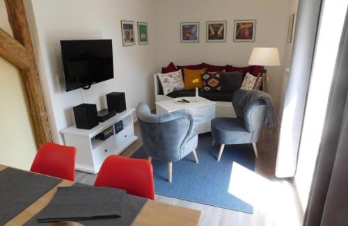 Bad Sulze House | Explore Pfarrscheune: Pet-Friendly with 9/10 Guest Ratings
