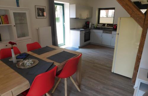 Bad Sulze House | Explore Pfarrscheune: Pet-Friendly with 9/10 Guest Ratings