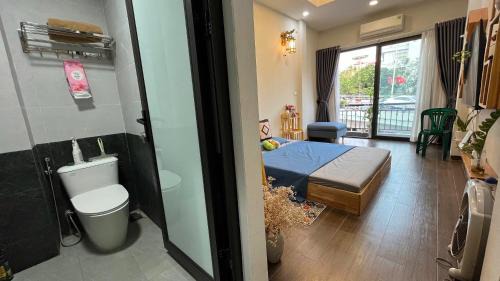 Ngoc Khanh House | Phòng mặt đường Nguyễn Chí Thanh