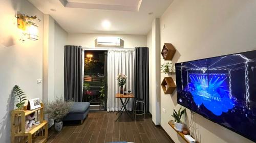 Ngoc Khanh House | Phòng mặt đường Nguyễn Chí Thanh