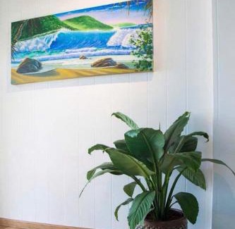 Khu 6 Apartment | Relaxing Phú Huy Homestay with Private Beach & Ocean View