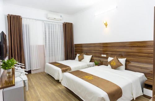 Lang Son Bed & Breakfast | Convenient PHÚ QUÝ HOTEL near ĐÔNG KINH MARKET