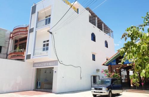 Quy Nhon Hotel | Convenient Phú Tài Center Hotel: Family & Accessible Comfort